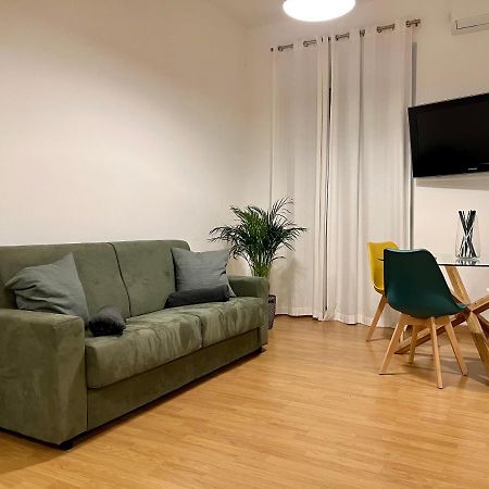 Conte Rosso Apartment Řím Exteriér fotografie