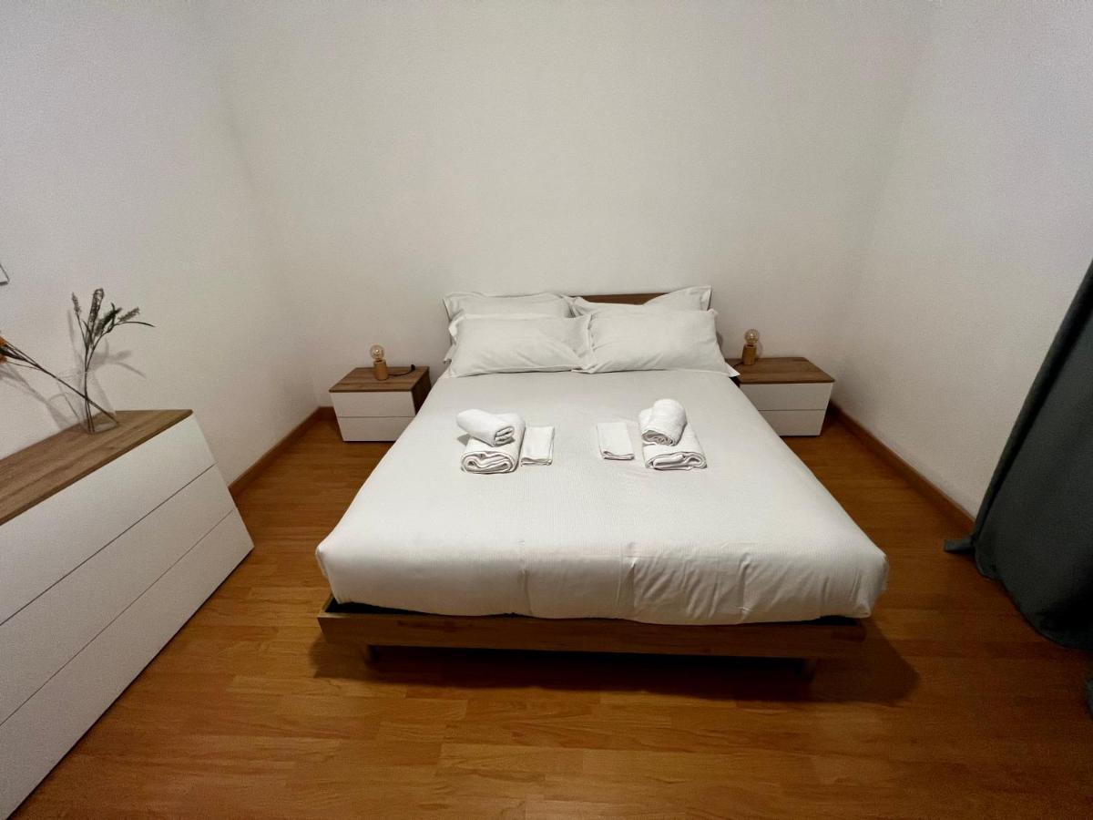 Conte Rosso Apartment Řím Exteriér fotografie