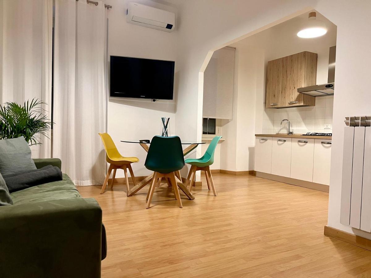 Conte Rosso Apartment Řím Exteriér fotografie