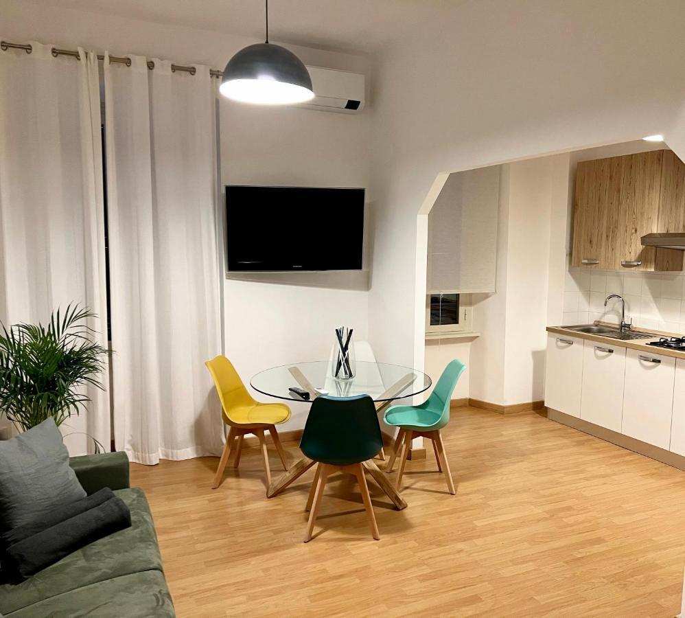 Conte Rosso Apartment Řím Exteriér fotografie