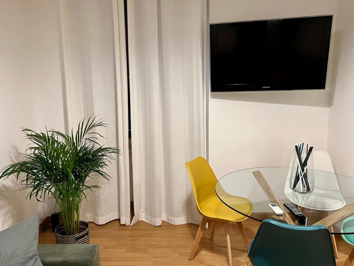Conte Rosso Apartment Řím Exteriér fotografie